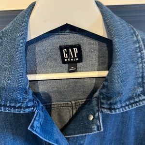 Adorable GAP jacket-